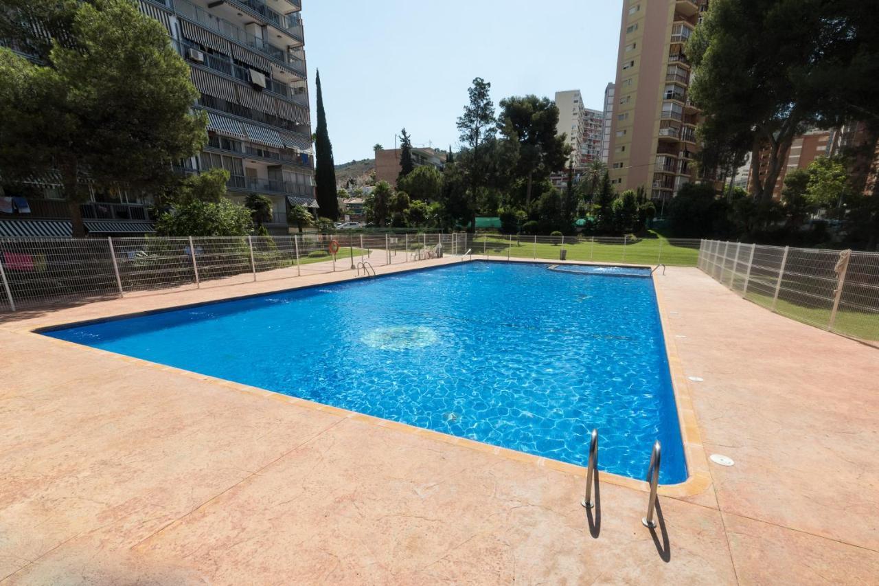 Moonkey - Apto Paris Con Piscina Y Parking Apartment Benidorm Bagian luar foto